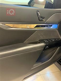 بی ئێم دەبڵیو سیریەس 7